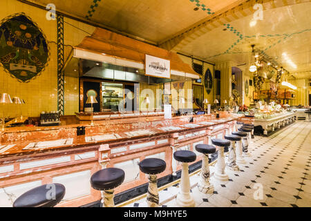 England, London, Knightsbridge, Harrods, Food Hall, Fish & Chips Restaurant Counter Stock Photo