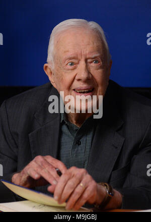 New York, USA. 26th March, 2018. Former U.S. President Jimmy Carter smiles during a book signing event for his new book 'Faith: A Journey For All' at Barnes & Noble bookstore in Midtown Manhattan, March 26, 2018 in New York City. Credit: Erik Pendzich/Alamy Live News