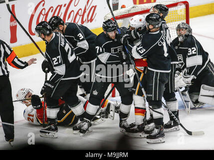 Los Angeles, California, USA. 26th Mar, 2018. Los Angeles Kings and Calgary Flames players fight during a 2017-2018 NHL hockey game in Los Angeles, on March 26, 2018. Credit: Ringo Chiu/ZUMA Wire/Alamy Live News Stock Photo