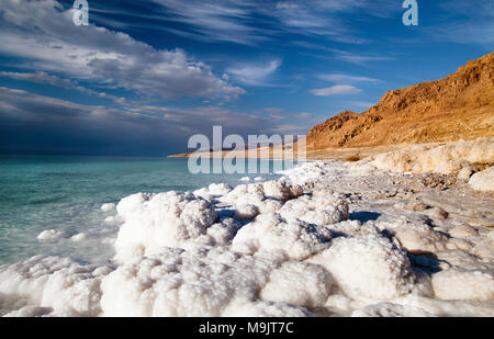 View of the Dead Sea coastline on a sunny day Stock Photo