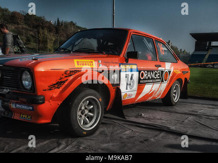 SANMARINO, SANMARINO - OTT 21, 2017 : FORD ESCORT RS 1979 in old racing car rally historical race Stock Photo