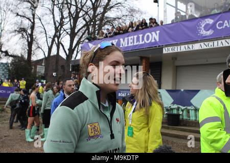 Boat Race The Cancer reserch UK Stock Photo