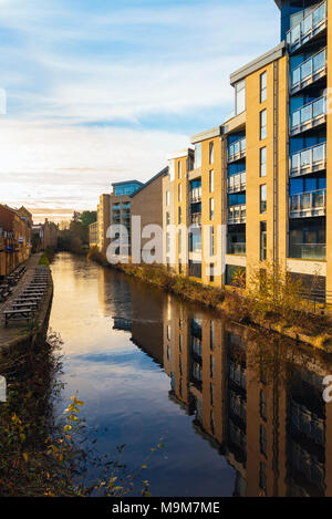 New housing beside the Lancaster Canal in Lancaste,r England Stock Photo