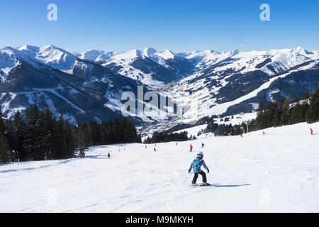 Glemmtal in winter with the villages of Saalbach and Hinterglemm, Saalbach-Hinterglemm ski area, in the back mountains Stock Photo