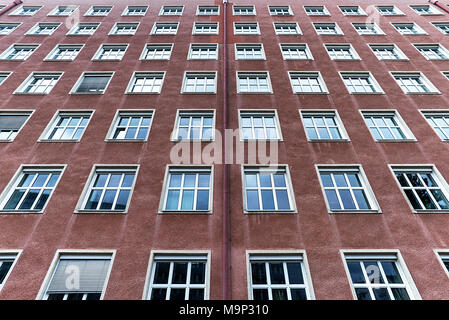 Red facade, office building of Siemens, also called Himbeerpalast, built 1948-1953, Erlangen, Middle Franconia, Bavaria, Germany Stock Photo