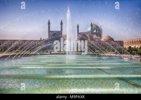 Fountain in front of Jameh Mosque of Isfahan, Isfahan, Iran Stock Photo