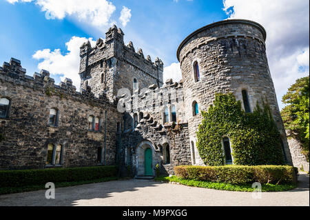 Glenveagh castle, Glenveagh National Park, Donegal, Ireland Stock Photo