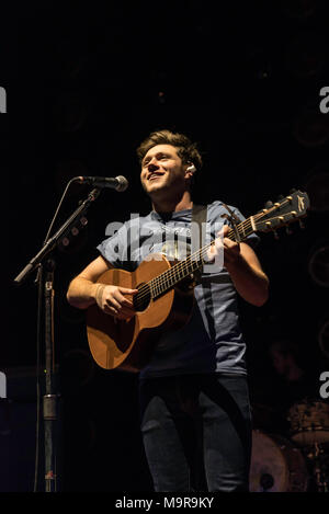 Niall Horan, Glasgow SSE Hydro 2018,Flicker World Tour, adored by the huge Glasgow crowd at the Armadillo Stock Photo