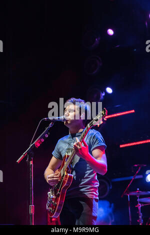 Niall Horan, Glasgow SSE Hydro 2018,Flicker World Tour, adored by the huge Glasgow crowd at the Armadillo Stock Photo