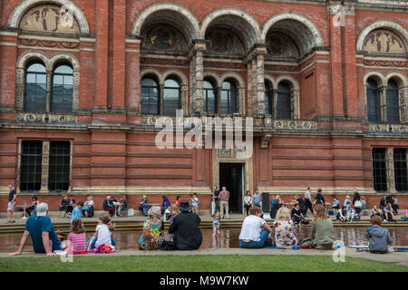 London. Victoria and Albert Museum, Knightsbridge. United Kingdom. Stock Photo