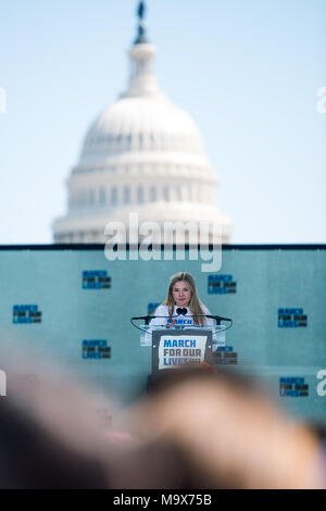 Washington Dc, USA. 24th Mar, 2018. Jaclyn Corin speaks at March For Our Lives.Tens of thousands of Americans took to the street on Washington DC during the ''March for our Lives'' demonstration against gun violence in schools in the United States. Credit: Emilee Mcgovern/SOPA Images/ZUMA Wire/Alamy Live News Stock Photo