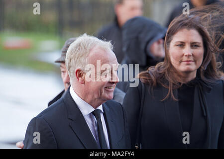 Liverpool comedian and broadcaster Les Dennis photographed in 2018 at the funeral of Ken Dodd in Liverpool. Stock Photo