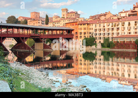 The Alpini old bridge on the Brenta river, Bassano del Grappa, province of Vicenza, Veneto district, Italy Stock Photo