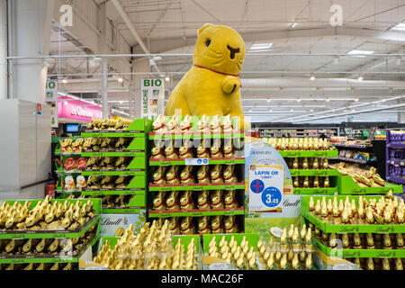 Lindt,Swiss,Switzerland,chocolate,bunnies,on,display,at,Easter,at,E.Leclerc,superstore,hyper,market,Limoux,Aude,region,South,of,France,French,Europe, Stock Photo