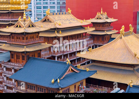 Jing'an Temple, Shanghai, China Stock Photo