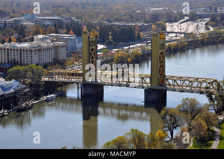 Tower Bridge. Across the Sacramento River in downtown Sacramento, CA  Photo taken from the roof of the CalSTRS Building in West Sacramento Stock Photo