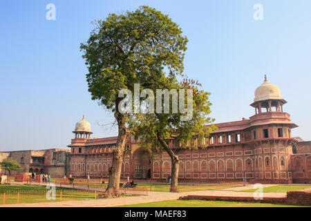 Jahangiri Mahal in Agra Fort, Uttar Pradesh, India. The fort was built primarily as a military structure, but was later upgraded to a palace. Stock Photo