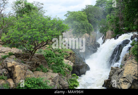 Hogenakkal Falls in Kaveri river Tamil Nadu Karnataka Border waterfall beautiful view in monsoon Stock Photo