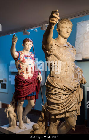 Oxford. England. Painted plaster cast copy of the statue of Roman Emperor Augustus of Prima Porta. Ashmolean Museum.  In this reconstruction, the orig Stock Photo