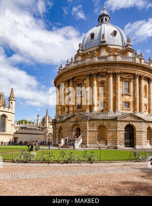 OXFORD, UK - JUN 15, 2013: Neo-classical  Radcliffe Camera (Rad Cam or The Camera) of the Oxford University Stock Photo