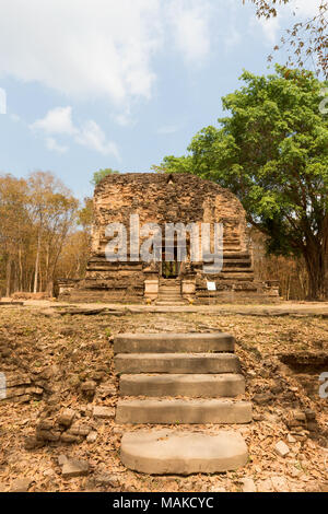 Tower NI at Sambor Prei Kuk, UNESCO World heritage site, Kampong Thom, Cambodia, Asia Stock Photo