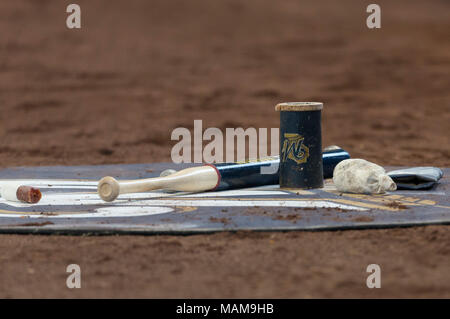 Milwaukee, WI, USA. 2nd Apr, 2018. Milwaukee Brewers on deck circle during the Major League Baseball game between the Milwaukee Brewers and the St. Louis Cardinals at Miller Park in Milwaukee, WI. Cardinals defeated the Brewers 8-4. John Fisher/CSM/Alamy Live News Stock Photo