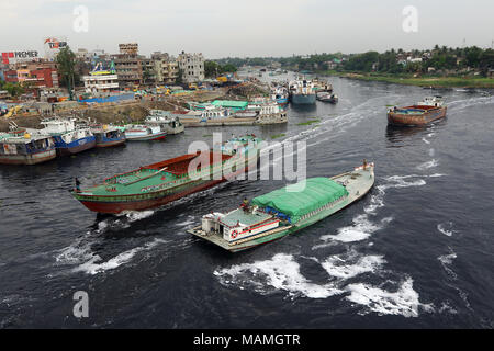 DHAKA-2018. Boats on the polluted turag River in Dhaka. Stock Photo