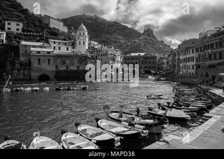 The beach, harbour and the piazza, Vernazza, Liguria, Italy: black and white version Stock Photo