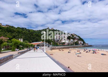 Beach of Playa de Ondarreta, San Sebastian, province of Guipuzcoa,  Basque Country, Spain Stock Photo