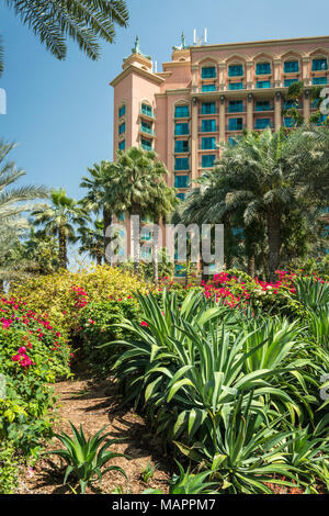 Outside gardens of the Atlantis Palm Resort on The Palm in Dubai, UAE, Middle East. Stock Photo