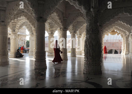 Four pillared hi-res stock photography and images - Alamy