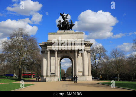 Wellington Arch (Constitution Arch), Hyde Park Corner, London, England, United Kingdom, Europe Stock Photo