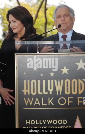 Los Angeles, CA, USA. 3rd Apr, 2018. Lynda Carter, Les Moonves at the induction ceremony for Star on the Hollywood Walk of Fame for Lynda Carter, Hollywood Boulevard, Los Angeles, CA April 3, 2018. Credit: Michael Germana/Everett Collection/Alamy Live News Stock Photo