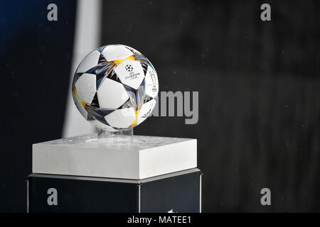 Turin, Italy. 3rd Apr, 2018. The Ball during the UEFA Champions League quarter-finals 1st leg football match between Juventus FC and Real Madrid CF at Allianz Stadium on 03 April, 2018 in Turin, Italy. Credit: Antonio Polia/Alamy Live News Stock Photo