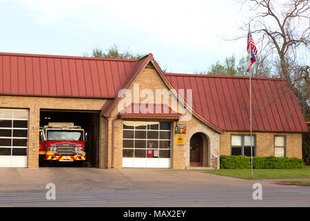 Austin fire station 6, South Congress Avenue, Austin Texas USA - example of a USA Fire Station and United States Fire department Stock Photo