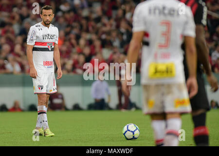 Curitiba, Brazil. 04th Apr, 2018. Nene during Atletico PR x São Paulo FC, match for the 4th phase of the Brazil Cup, held at the Arena da Baixada in Curitiba, PR. Credit: Reinaldo Reginato/FotoArena/Alamy Live News Stock Photo