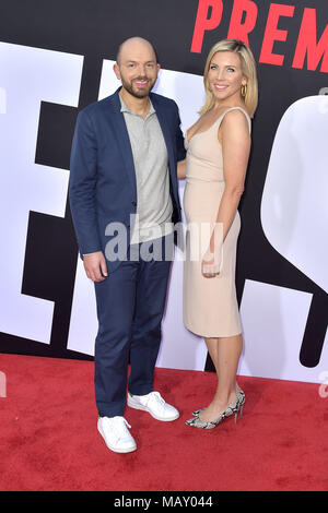 Los Angeles, California. 3rd Apr, 2018. Paul Scheer and June Diane Raphael attending the 'Blockers' premiere at Regency Village Theater on April 3, 2018 in Los Angeles, California. | Verwendung weltweit Credit: dpa/Alamy Live News Stock Photo