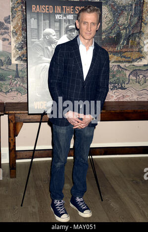 New York City. 3rd Apr, 2018. Dan Abrams attends the 'Vice' Season 6 series premiere at the Whitby Hotel on April 3, 2018 in New York City. | Verwendung weltweit Credit: dpa/Alamy Live News Stock Photo