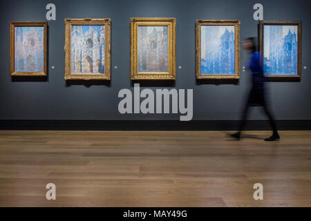 National Gallery, London, UK. 5th April, 2018. Paintings of Rouen Cathedral - The Credit Suisse Exhibition: Monet & Architecture a new exhibition in the Sainsbury Wing at The National Gallery. Credit: Guy Bell/Alamy Live News Stock Photo