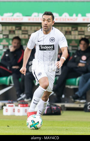 Marco FABIAN (F) in Aktion with Ball; Fussball 1. Bundesliga, 28. matchday, SV Werder Bremen (HB) - Eintracht Frankfurt 2:1, am 01.04.2018 in Bremen/Germany. |usage worldwide Stock Photo