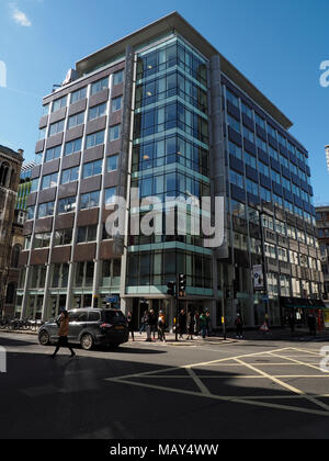 London, England, UK. 5th April 2018.  Offices housing HQ of Cambridge Analytica.  Cambridge Analytica may have harvested 37m aditional Facebook users’ data, including 1m UK users' data, according to a blog post by the Facebook chief technology officer, Mike Schroepfer. Credit: Alan Gallery/Alamy Live News