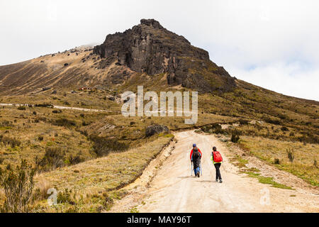 Couple of climbers climbing the Guagua Pichincha volcano Stock Photo