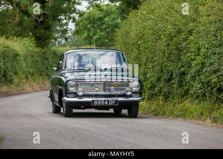 Vauxhal.8954 DF 1963 Vauxhall FB Victor. Kelsall Steam Fair held outside Chester each year attracts a variety of heritage vehicles and machines owners. Stock Photo