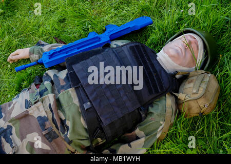 Aspirants military Physicians attend 'Ressac drill, Bron, France Stock Photo