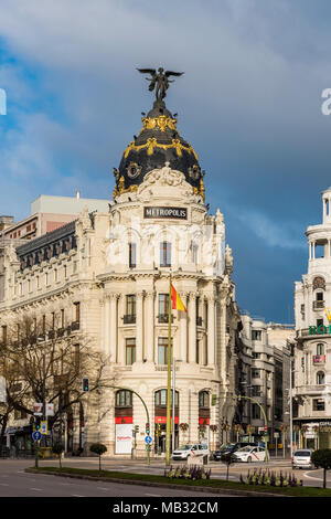 Metropolis Building or Edificio Metropolis, Madrid, Community of Madrid, Spain Stock Photo