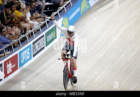 England's Charlie Tanfield celebrates winning gold in the Men's 4000m Individual Pursuit Finals - Gold at the Anna Meares Velodrome during day two of the 2018 Commonwealth Games in the Gold Coast, Australia. Stock Photo