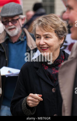 London, UK. 7th April, 2018. Kate Hudson, General Secretary of the Campaign for Nuclear Disarmament, joins hundreds of people at a rally outside Downing Street in solidarity with Palestinians attending the Great March of Return in Gaza and in protest against the killing there by Israeli snipers using live ammunition of at least 27 unarmed Palestinians and the injury of hundreds more. Credit: Mark Kerrison/Alamy Live News Stock Photo