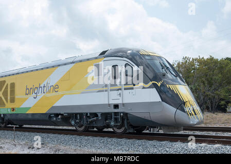 Delray Beach, Florida, USA. 8th Apr, 2018. A Brightline train that was involved in a fatal accident is seen at the train tracks west of Southeast 2nd Avenue in Delray Beach, Fla., on Sunday, April 8, 2018. Credit: Andres Leiva/The Palm Beach Post/ZUMA Wire/Alamy Live News Stock Photo