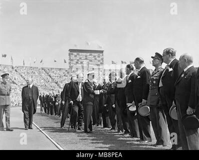 Olympic Games. London. 1948. King George VI meeting members of the International Olympic Committee on 29th July 1948. Stock Photo