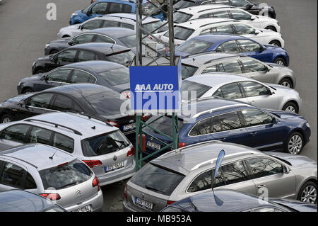 AAA Auto car bazaar used cars vehicles Stock Photo Alamy